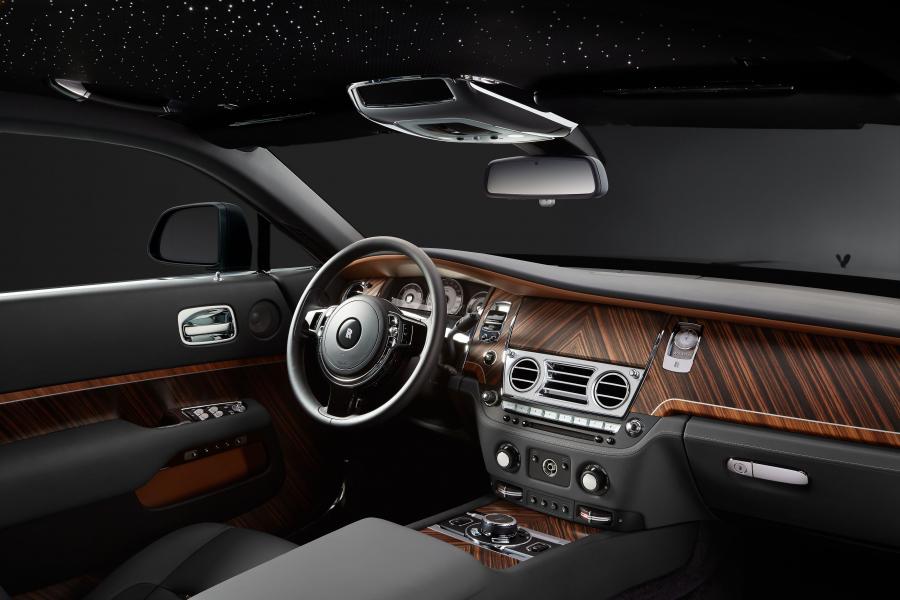  Rolls-Royce Wraith Inspired by Film 2015 года  (фото 2 из 3)